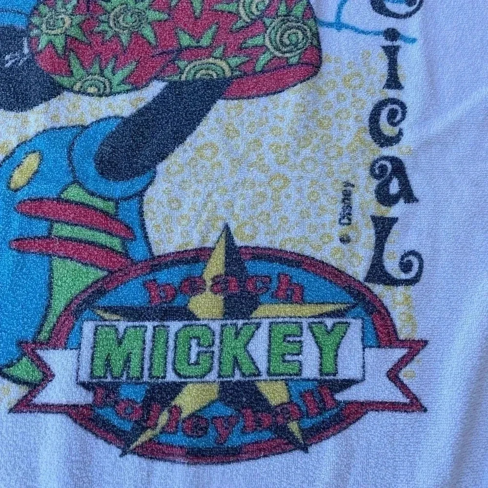 Vintage Disney Mickey Mouse Franco Get Vertical Volleyball Cotton Beach Towel - Picture 2 of 6